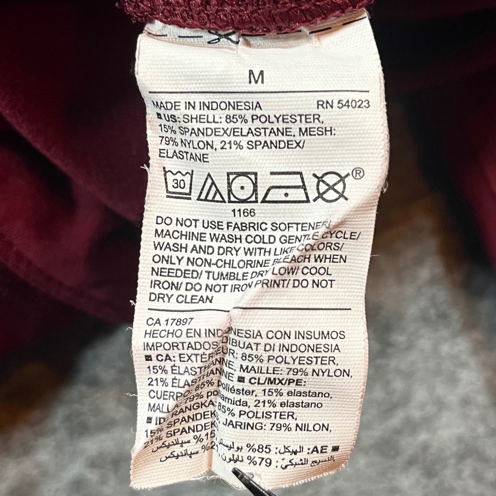 Old Navy Active Elevate Leggings Women M Burgundy Wine Go-Dry Mesh Athleisure - Picture 5 of 8